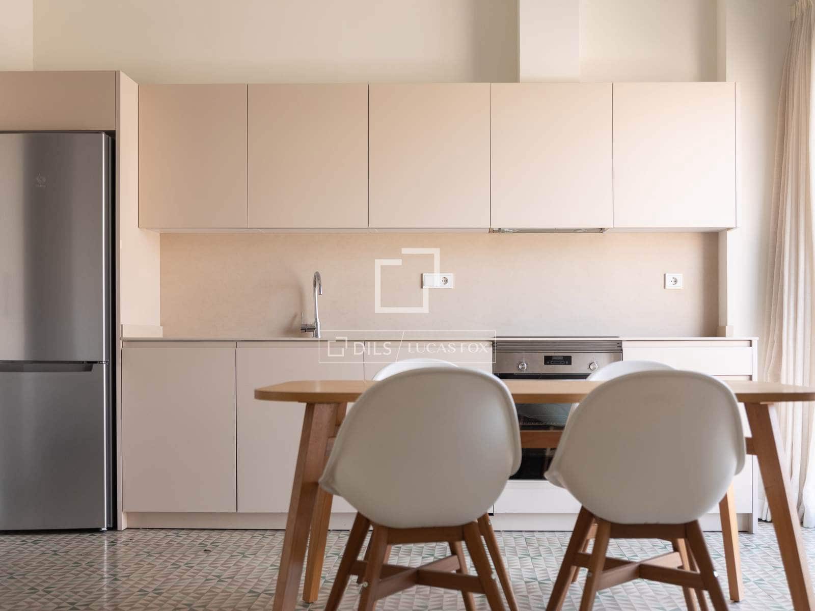 11 bedroom Commercial for rent in Palma de Mallorca - € 13,500 (Ref: 9691395)