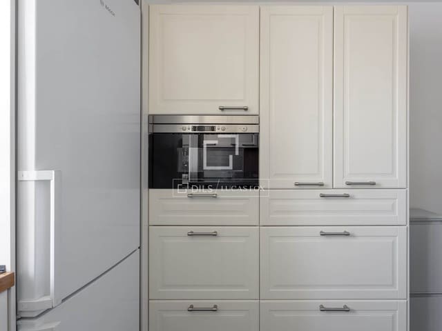 3 Zimmer Penthouse zu vermieten in Madrid Stadt mit Garage - 2.400 € (Ref: 9691614)