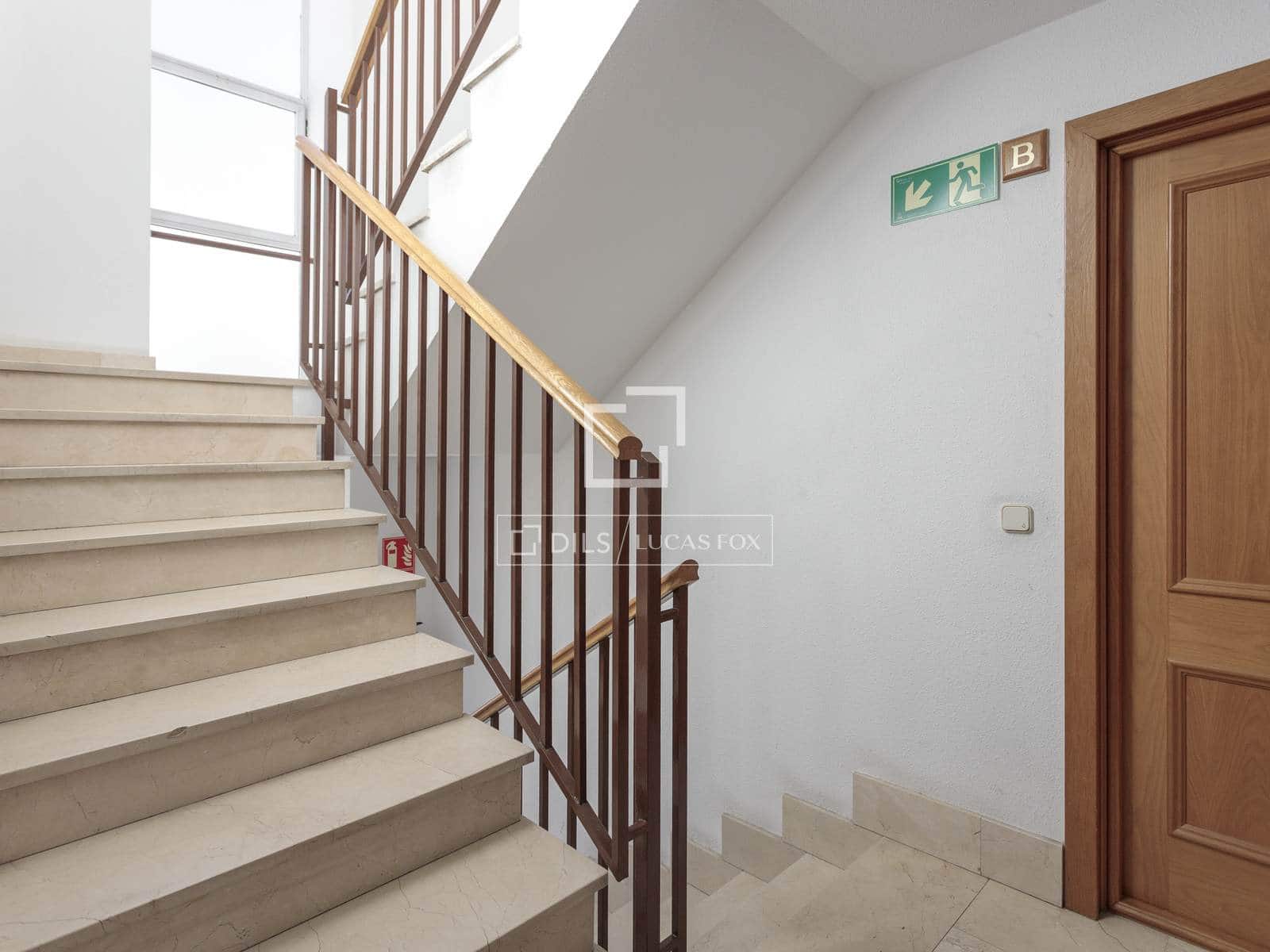 3 Zimmer Penthouse zu vermieten in Madrid Stadt mit Garage - 2.400 € (Ref: 9691614)