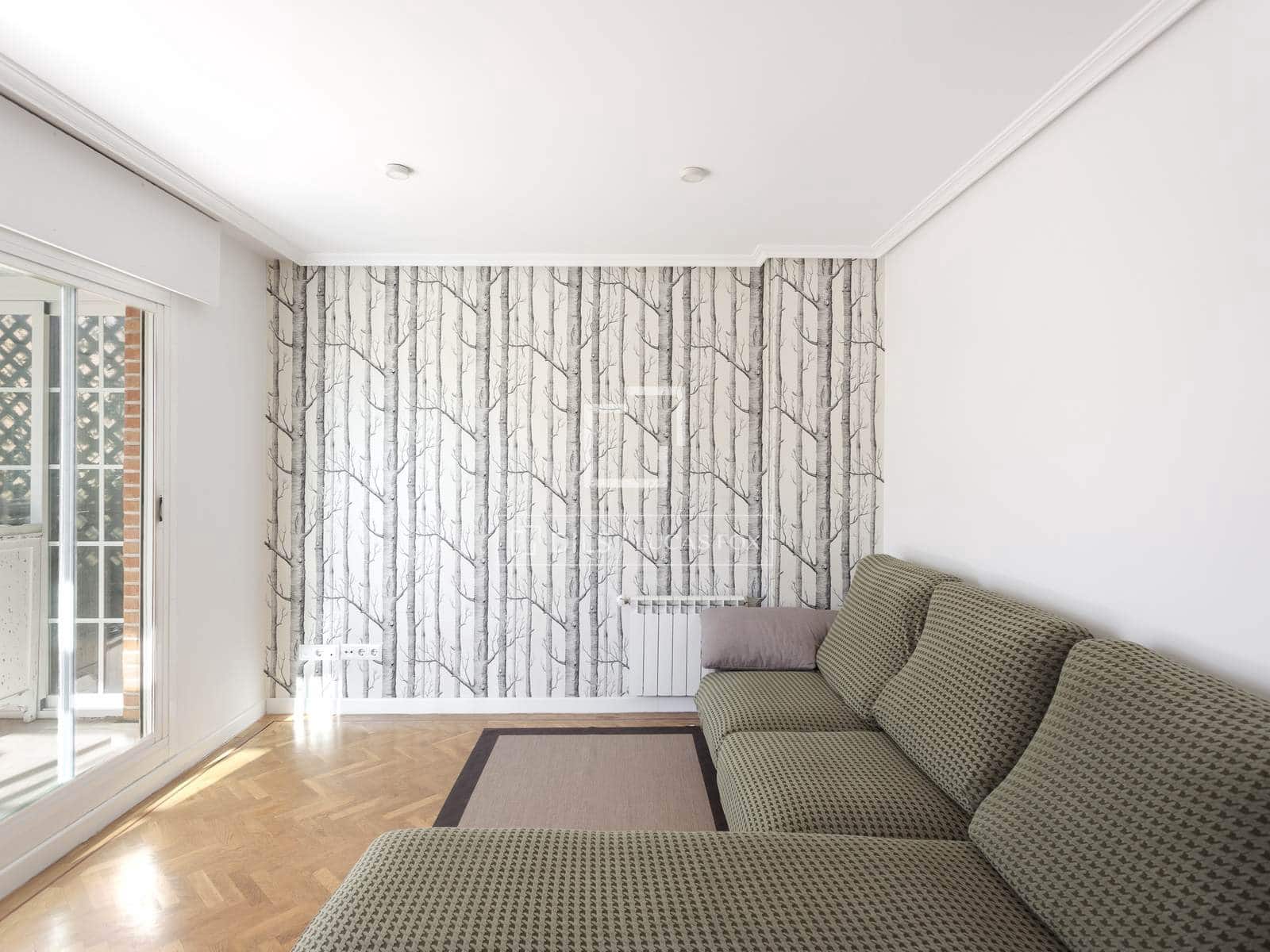 3 Zimmer Penthouse zu vermieten in Madrid Stadt mit Garage - 2.400 € (Ref: 9691614)