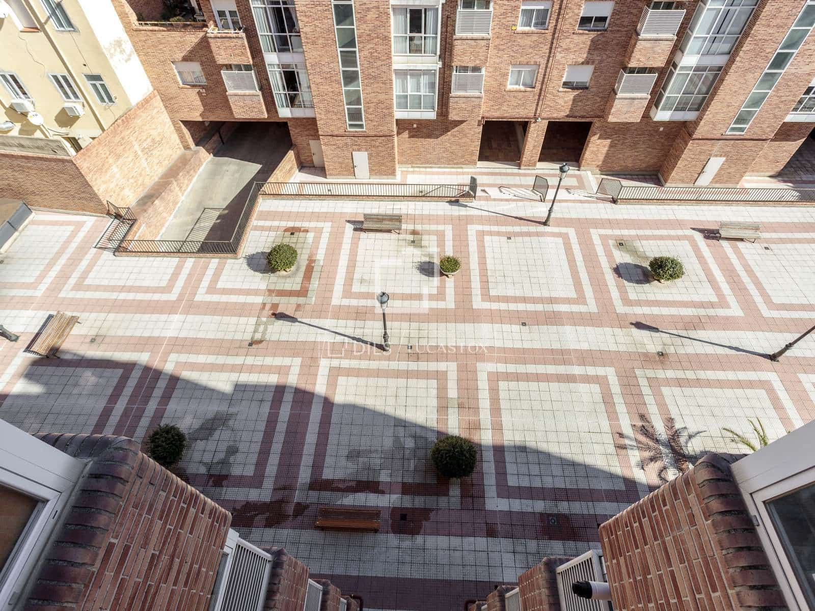 3 Zimmer Penthouse zu vermieten in Madrid Stadt mit Garage - 2.400 € (Ref: 9691614)