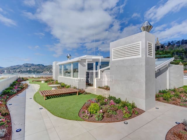 2 soverom Leilighet til salgs i Donostia-San Sebastián - € 1 080 000 (Ref: 9691616)