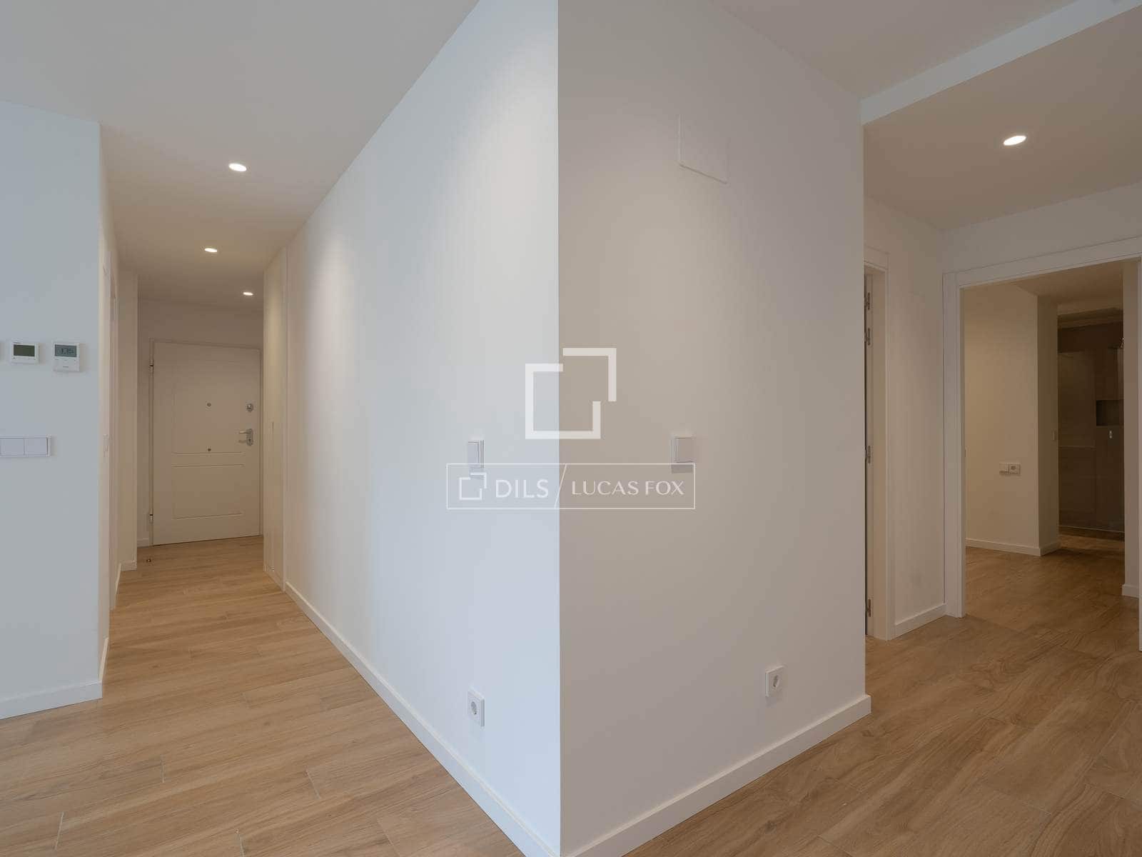 2 bedroom Apartment for sale in Donostia-San Sebastian - € 1,080,000 (Ref: 9691616)