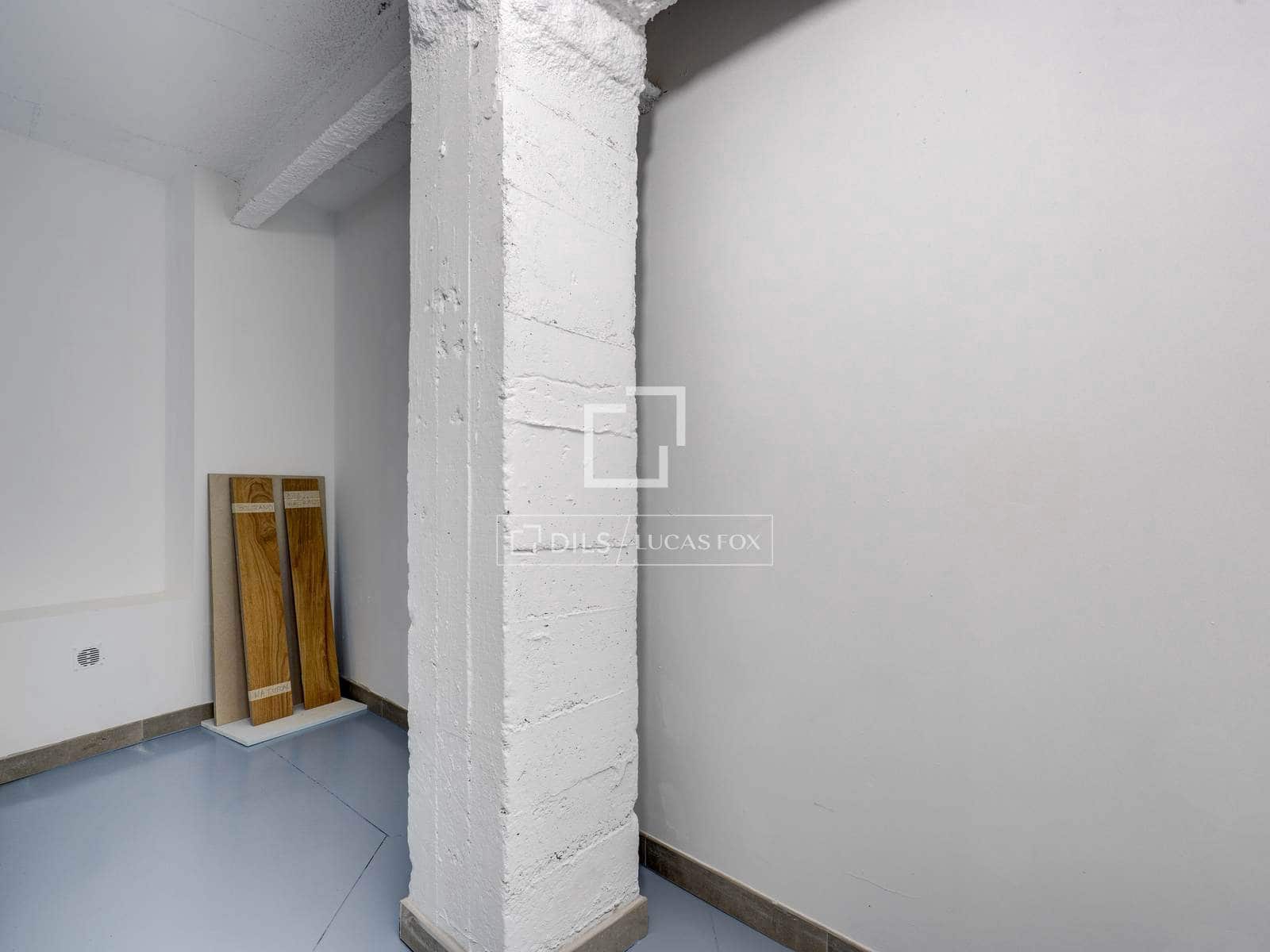 2 bedroom Apartment for sale in Donostia-San Sebastian - € 1,080,000 (Ref: 9691616)