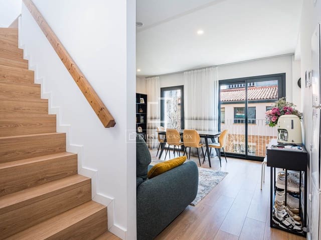 Apartamento de 3 habitaciones en Sant Cugat del Vallès en venta con garaje - 725.000 € (Ref: 9691617)