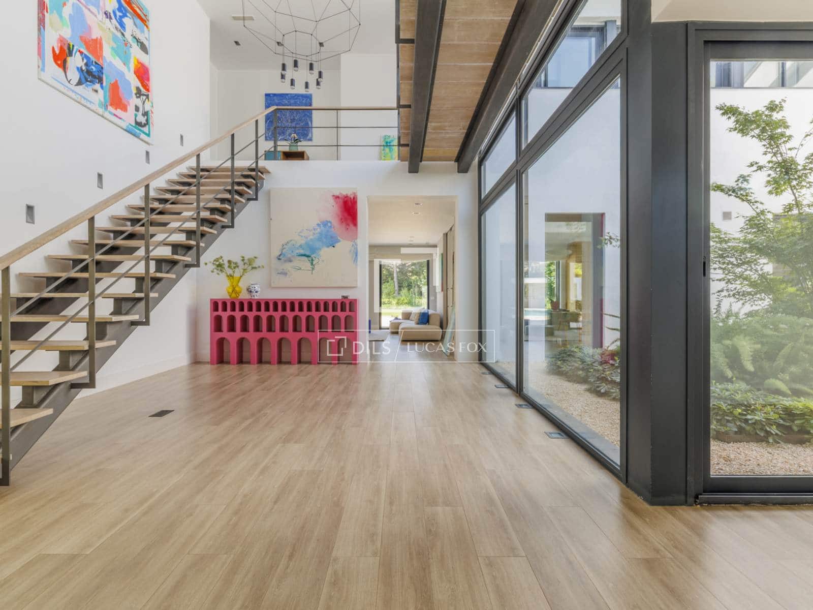 7 soverom Villa til salgs i Pozuelo de Alarcon med svømmebasseng garasje - € 5 900 000 (Ref: 9691618)