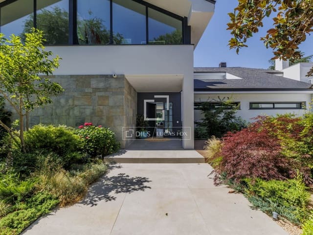 7 chambre Villa/Maison à vendre à Pozuelo de Alarcón avec piscine garage - 5 900 000 € (Ref: 9691618)