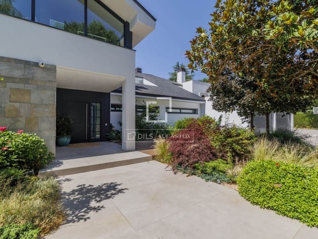 7 chambre Villa/Maison à vendre à Pozuelo de Alarcón avec piscine garage - 5 900 000 € (Ref: 9691618)