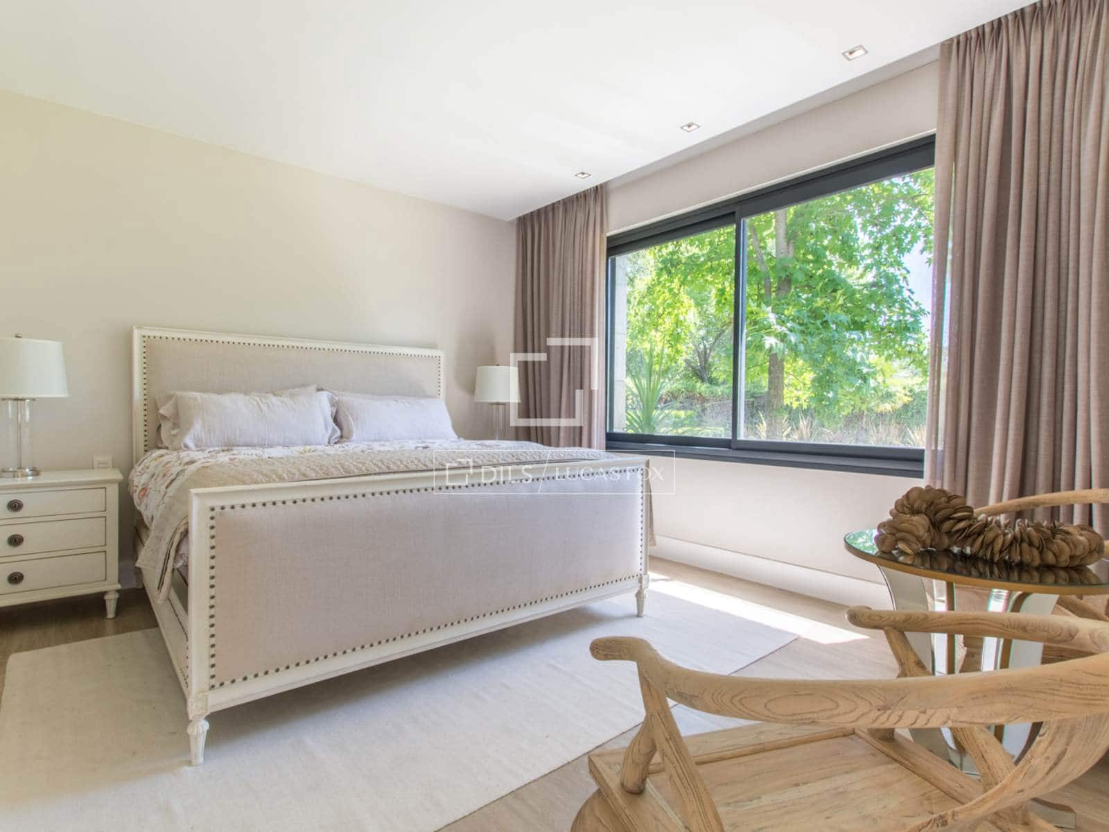 7 soverom Villa til salgs i Pozuelo de Alarcon med svømmebasseng garasje - € 5 900 000 (Ref: 9691618)