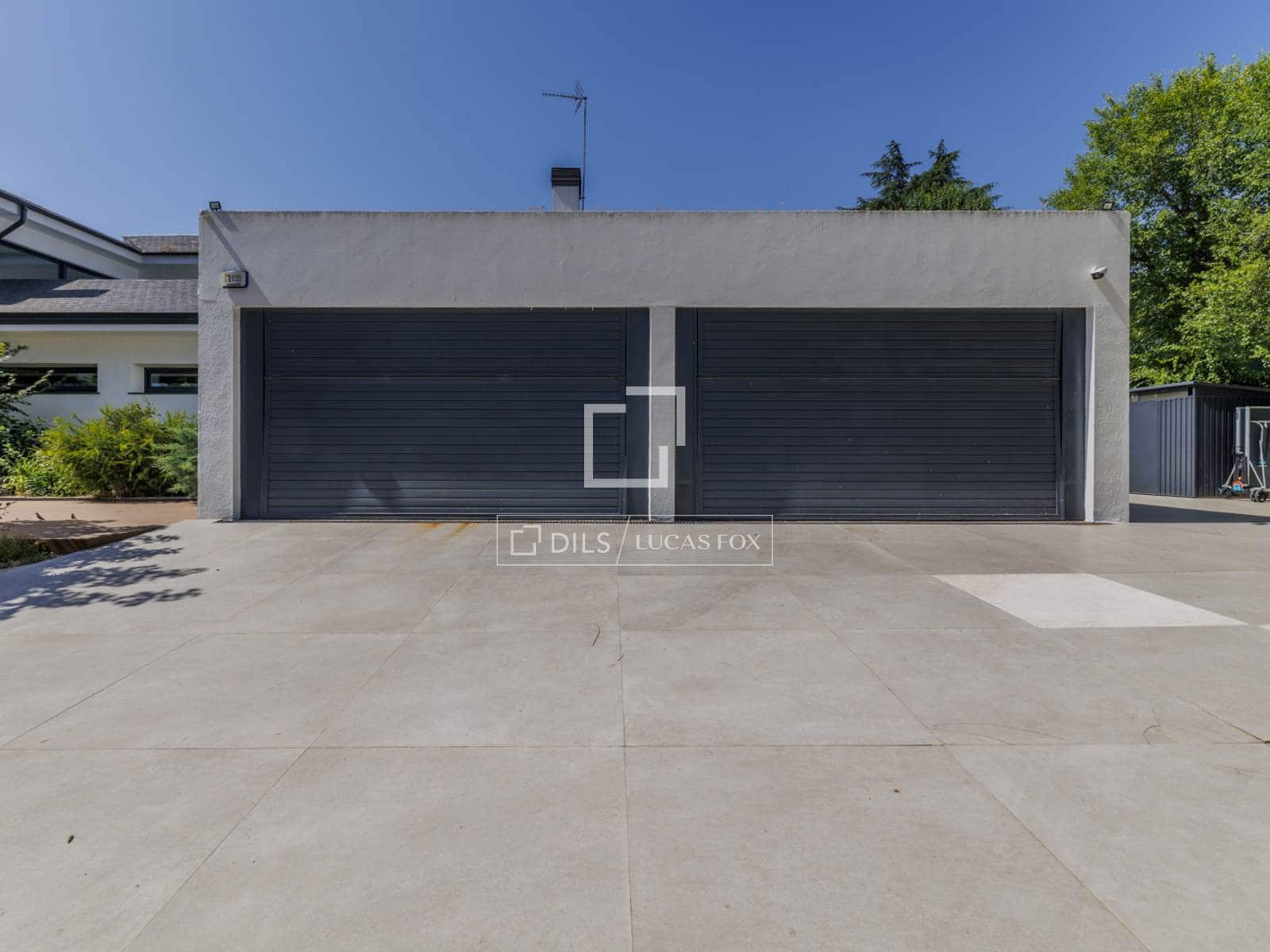 7 soverom Villa til salgs i Pozuelo de Alarcon med svømmebasseng garasje - € 5 900 000 (Ref: 9691618)