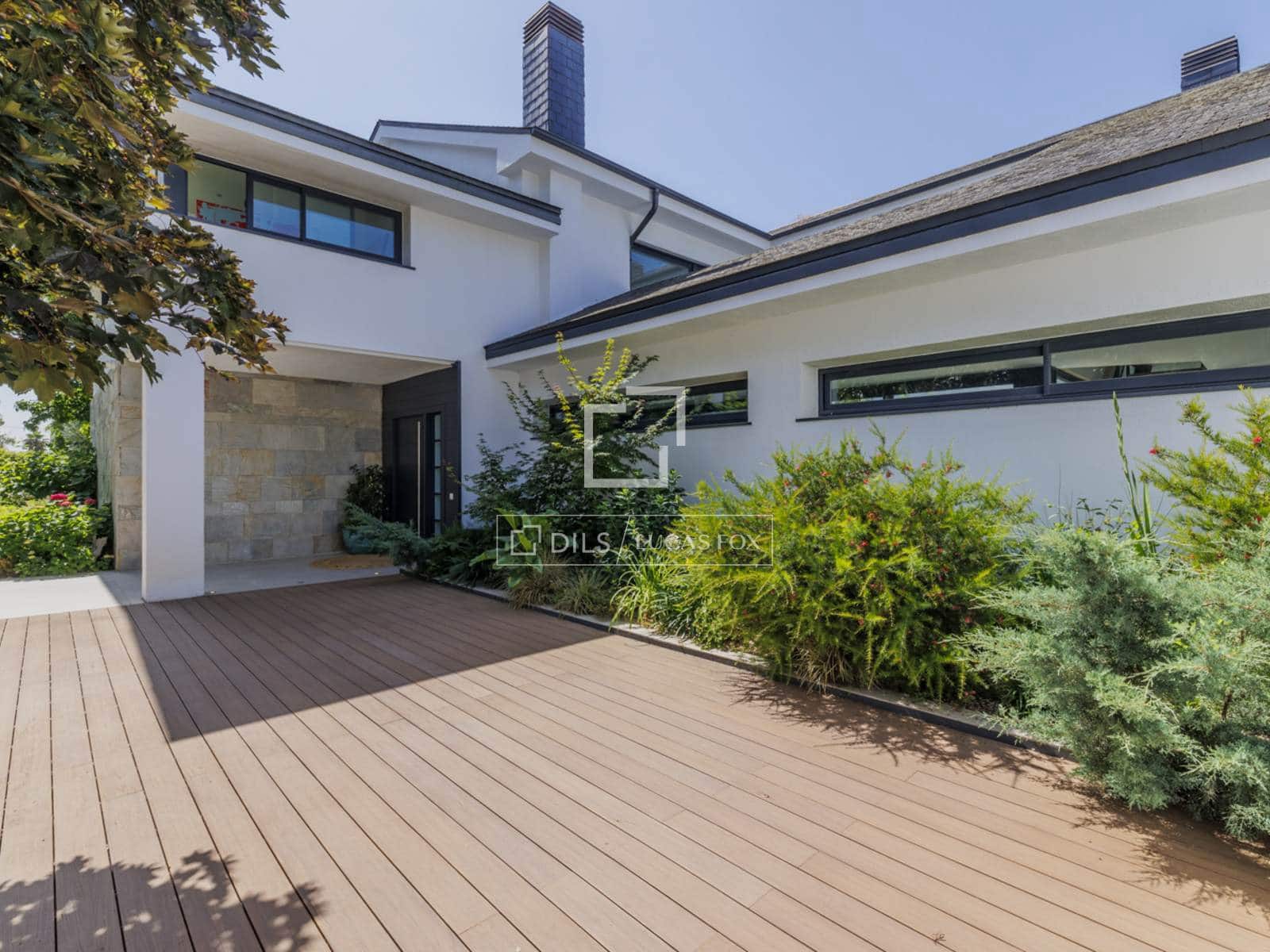 7 soverom Villa til salgs i Pozuelo de Alarcon med svømmebasseng garasje - € 5 900 000 (Ref: 9691618)