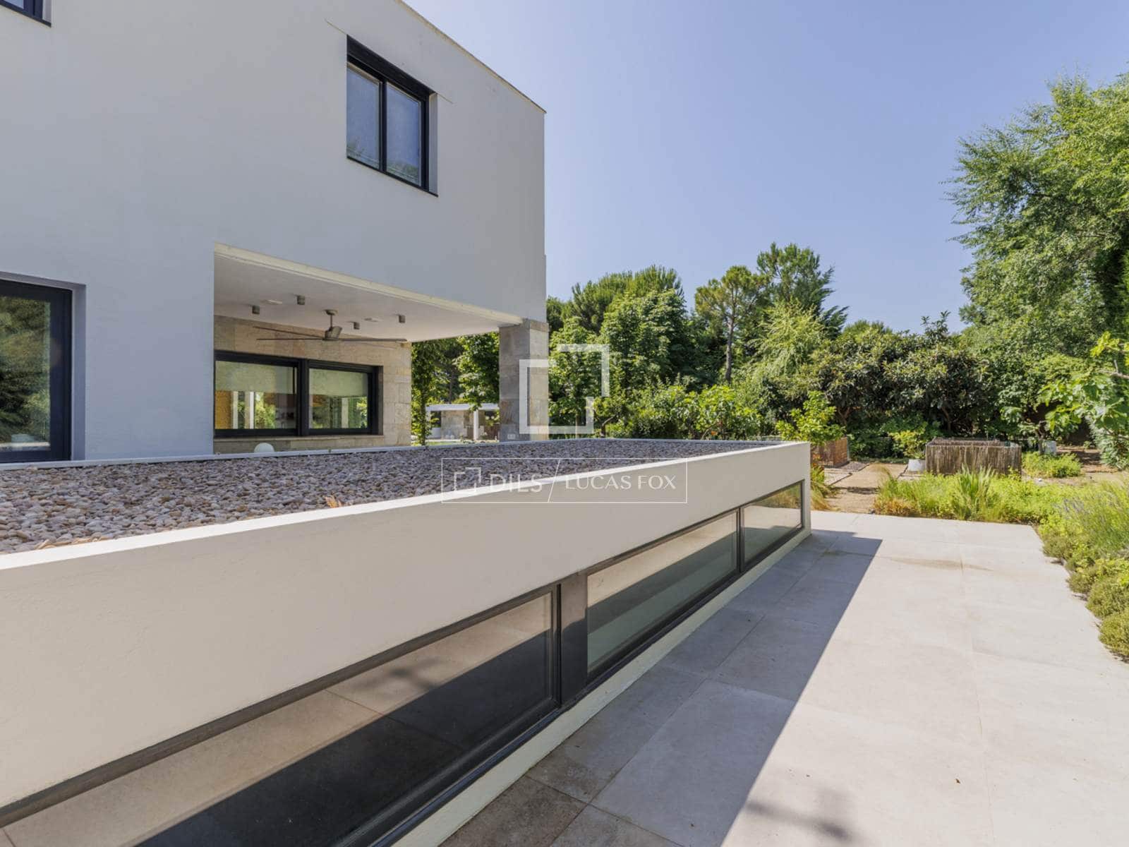 7 soverom Villa til salgs i Pozuelo de Alarcon med svømmebasseng garasje - € 5 900 000 (Ref: 9691618)