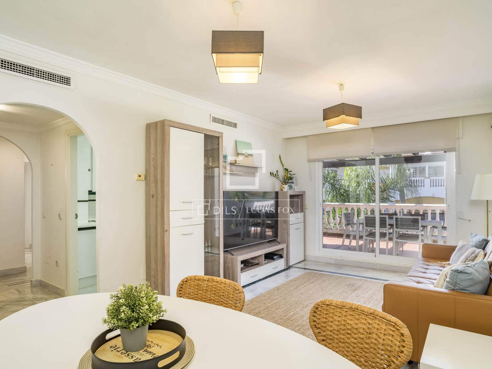 2 soveværelse Lejlighed til salg i Marbella med swimmingpool garage - € 430.000 (Ref: 9694034)