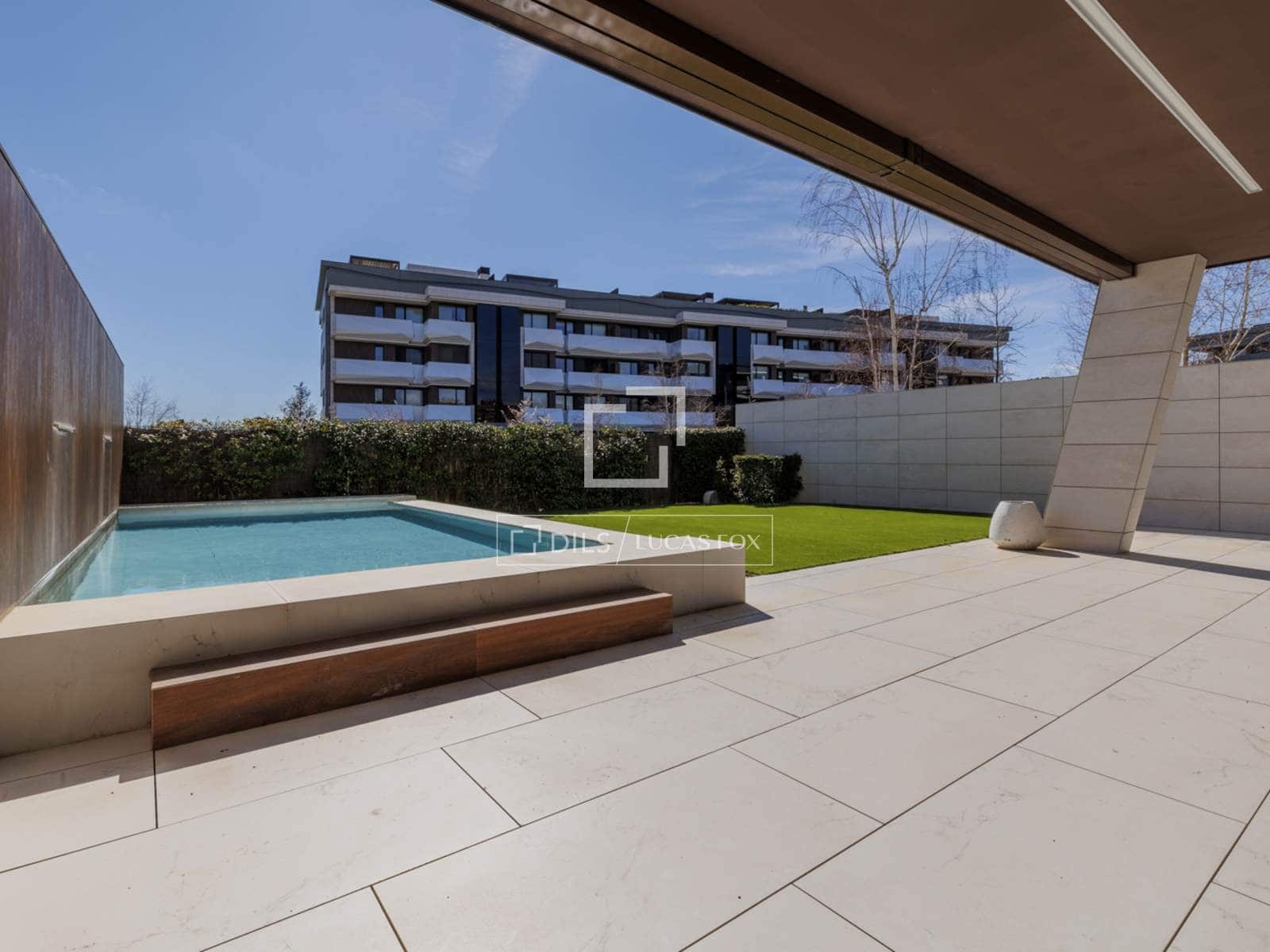 3 Zimmer Apartment zu verkaufen in Pozuelo de Alarcon mit Garage - 2.200.000 € (Ref: 9694172)