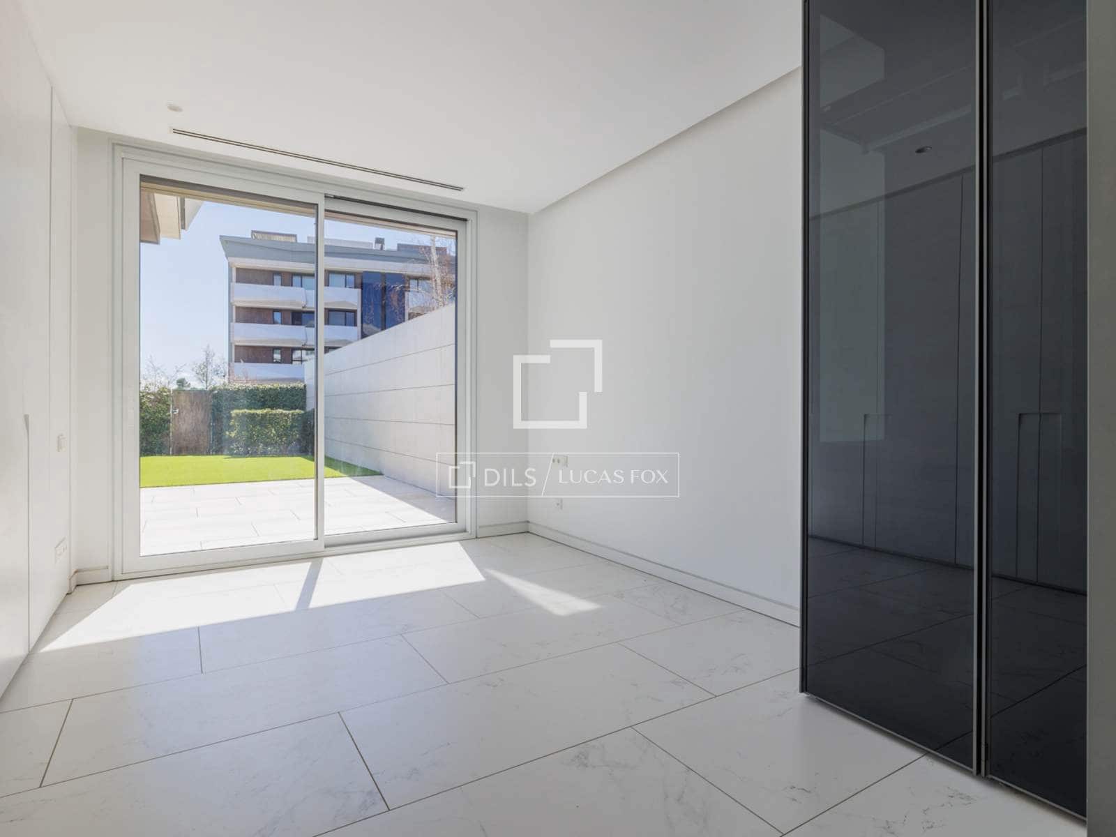 3 Zimmer Apartment zu verkaufen in Pozuelo de Alarcon mit Garage - 2.200.000 € (Ref: 9694172)