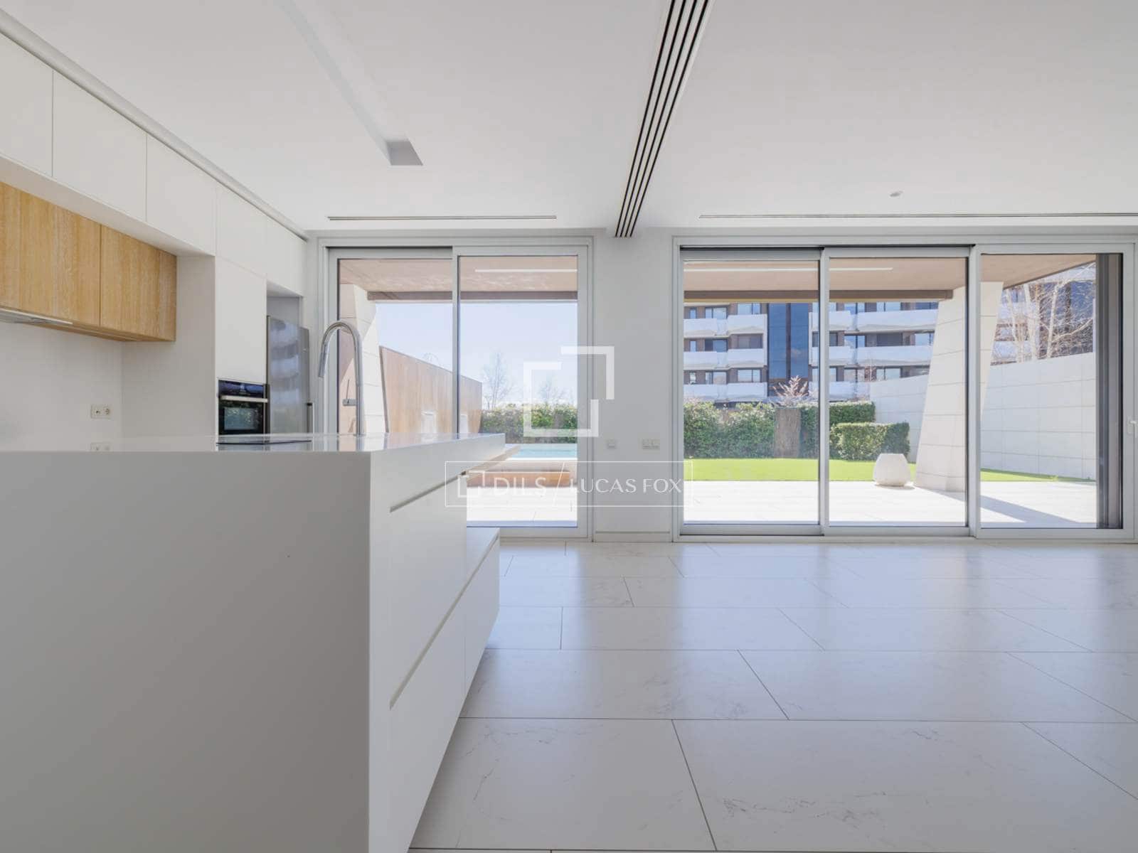 3 bedroom Apartment for rent in Pozuelo de Alarcon with garage - € 5,500 (Ref: 9694173)