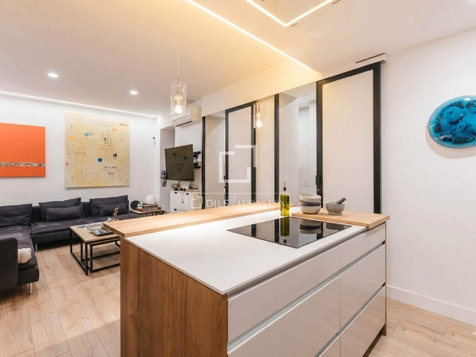 3 quarto Apartamento para arrendar em Madrid cidade - 4 700 € (Ref: 9694396)