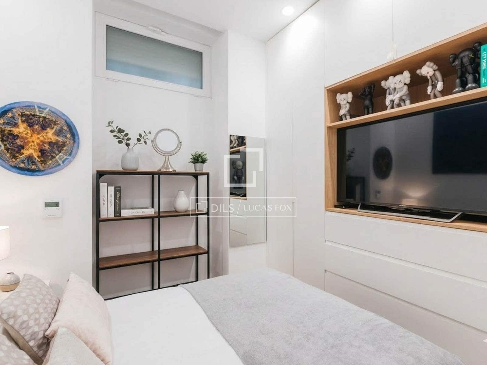 3 quarto Apartamento para arrendar em Madrid cidade - 4 700 € (Ref: 9694396)
