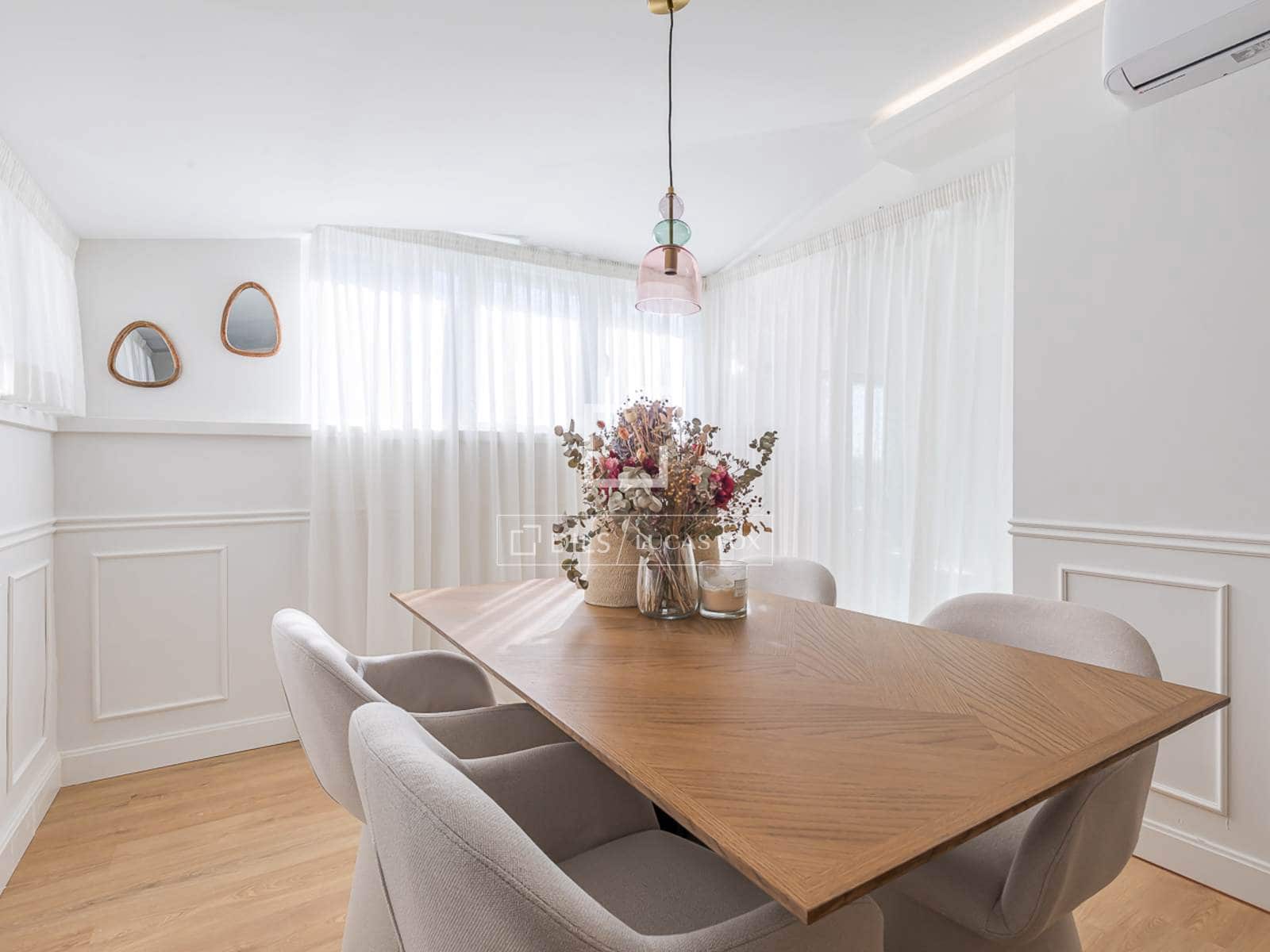 2 bedroom Penthouse for sale in Madrid city - € 1,390,000 (Ref: 9694397)