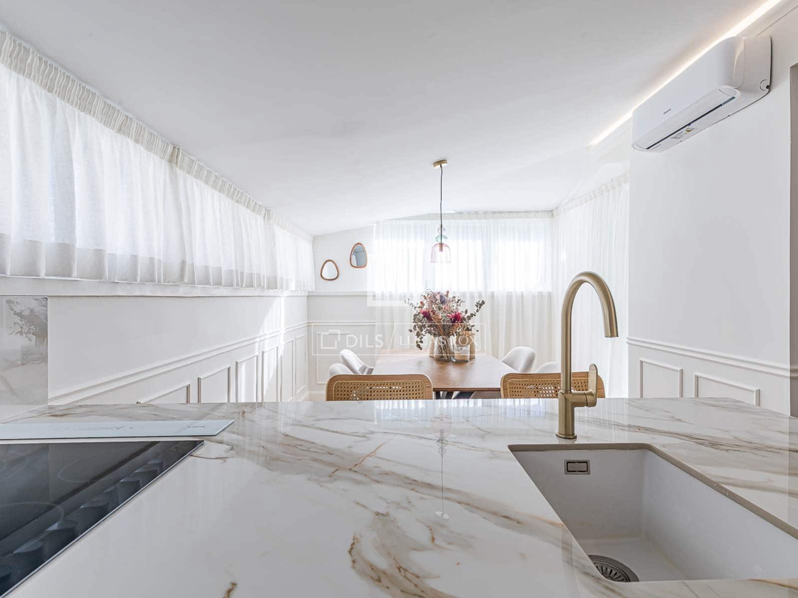 2 bedroom Penthouse for sale in Madrid city - € 1,390,000 (Ref: 9694397)