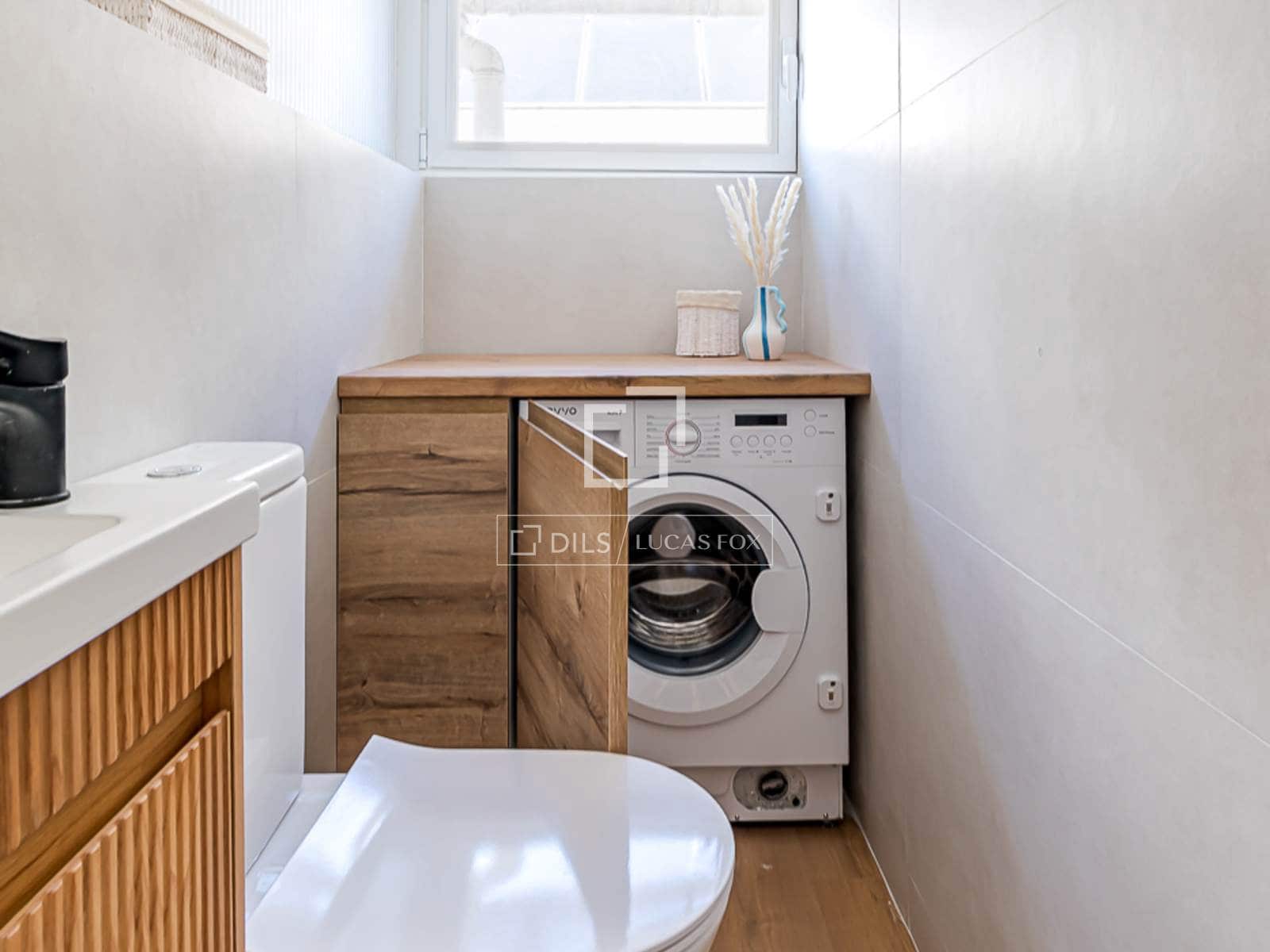 2 bedroom Penthouse for sale in Madrid city - € 1,390,000 (Ref: 9694397)