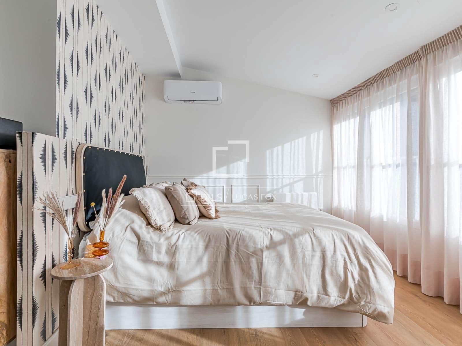 2 bedroom Penthouse for sale in Madrid city - € 1,390,000 (Ref: 9694397)