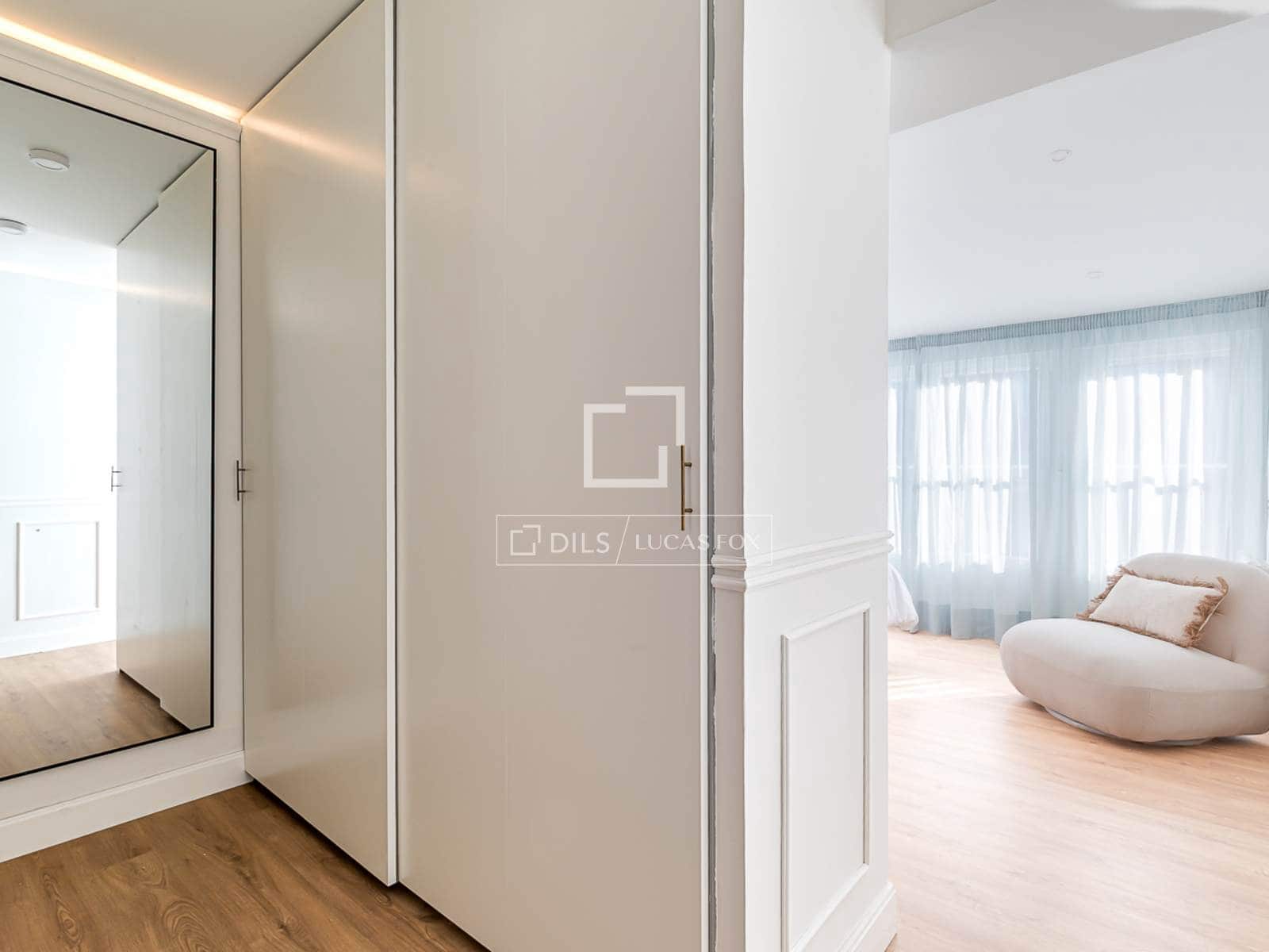 2 bedroom Penthouse for sale in Madrid city - € 1,390,000 (Ref: 9694397)