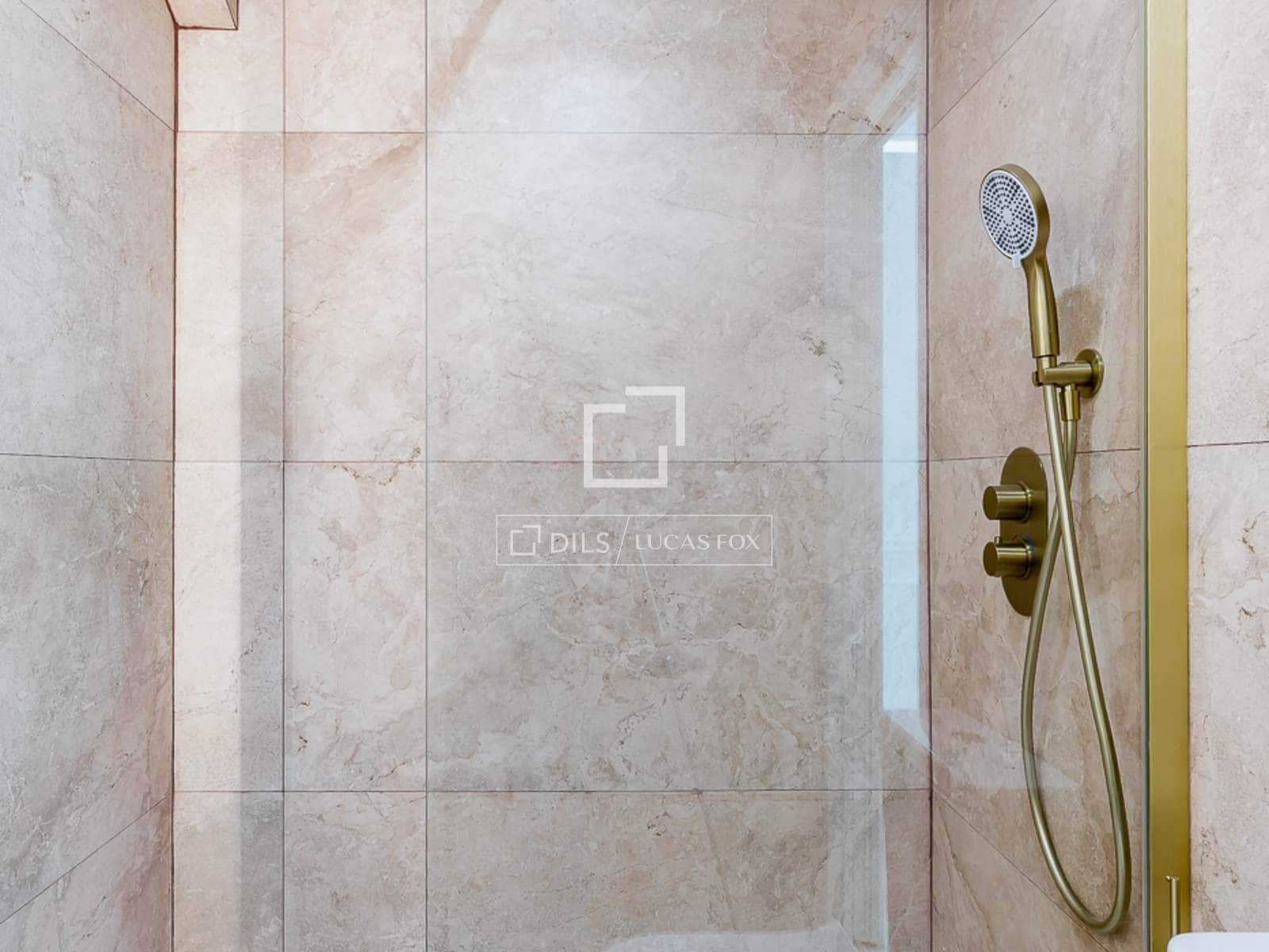 2 bedroom Penthouse for sale in Madrid city - € 1,390,000 (Ref: 9694397)