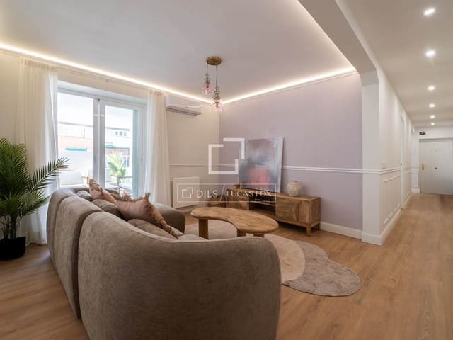 2 chambre Penthouse à vendre à Trafalgar, Madrid ville - 1 150 000 € (Ref: 9694397)