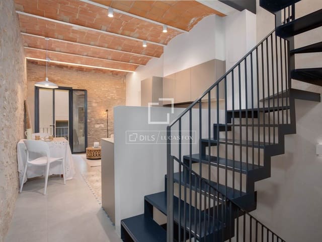 2 slaapkamer Villa te koop in Gerona stad - € 850.000 (Ref: 9694399)