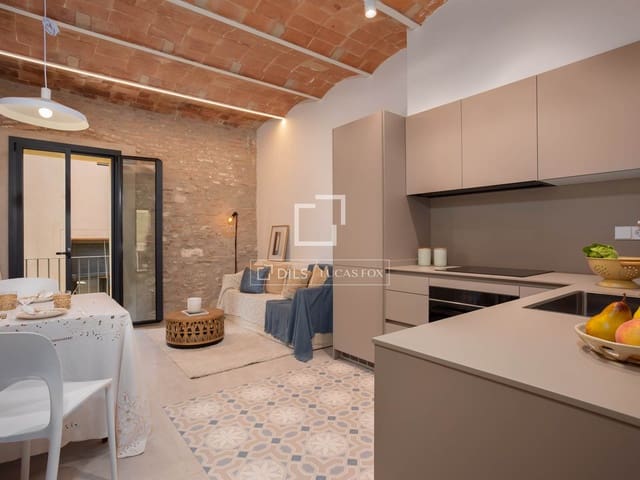 2 slaapkamer Villa te koop in Gerona stad - € 850.000 (Ref: 9694399)