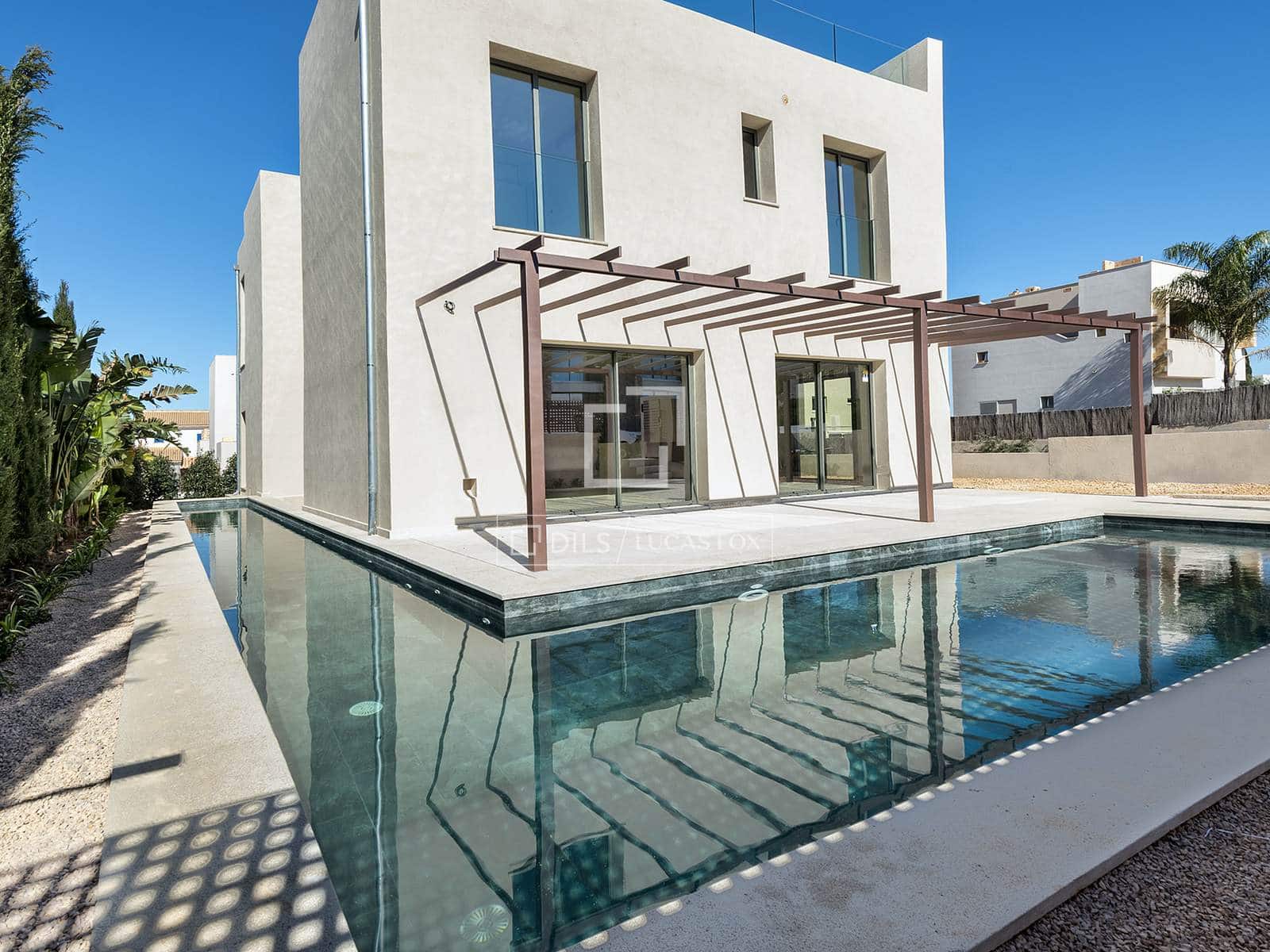 4 Zimmer Villa zu verkaufen in Colonia de Sant Pere / Colonia de San Pedro mit Pool Garage - 2.300.000 € (Ref: 9694400)