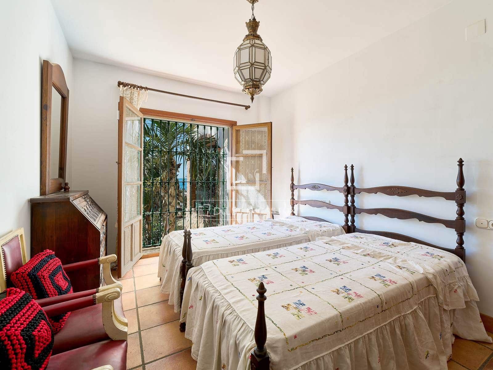 4 chambre Villa/Maison à vendre à La Cala del Moral avec garage - 1 600 000 € (Ref: 9694401)