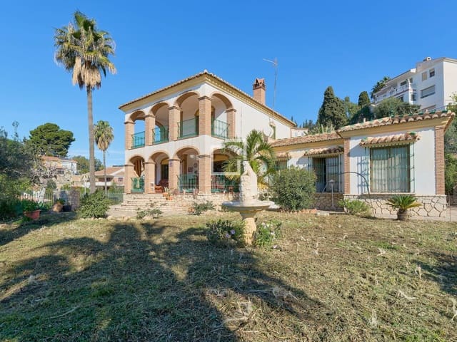4 Zimmer Villa zu verkaufen in La Cala del Moral, Rincón de la Victoria mit Garage - 1.600.000 € (Ref: 9694401)