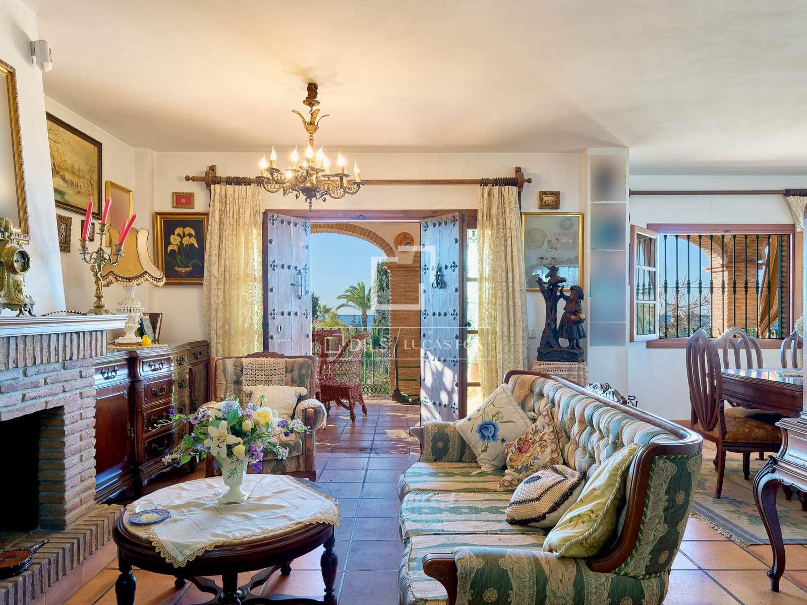 4 chambre Villa/Maison à vendre à La Cala del Moral avec garage - 1 600 000 € (Ref: 9694401)