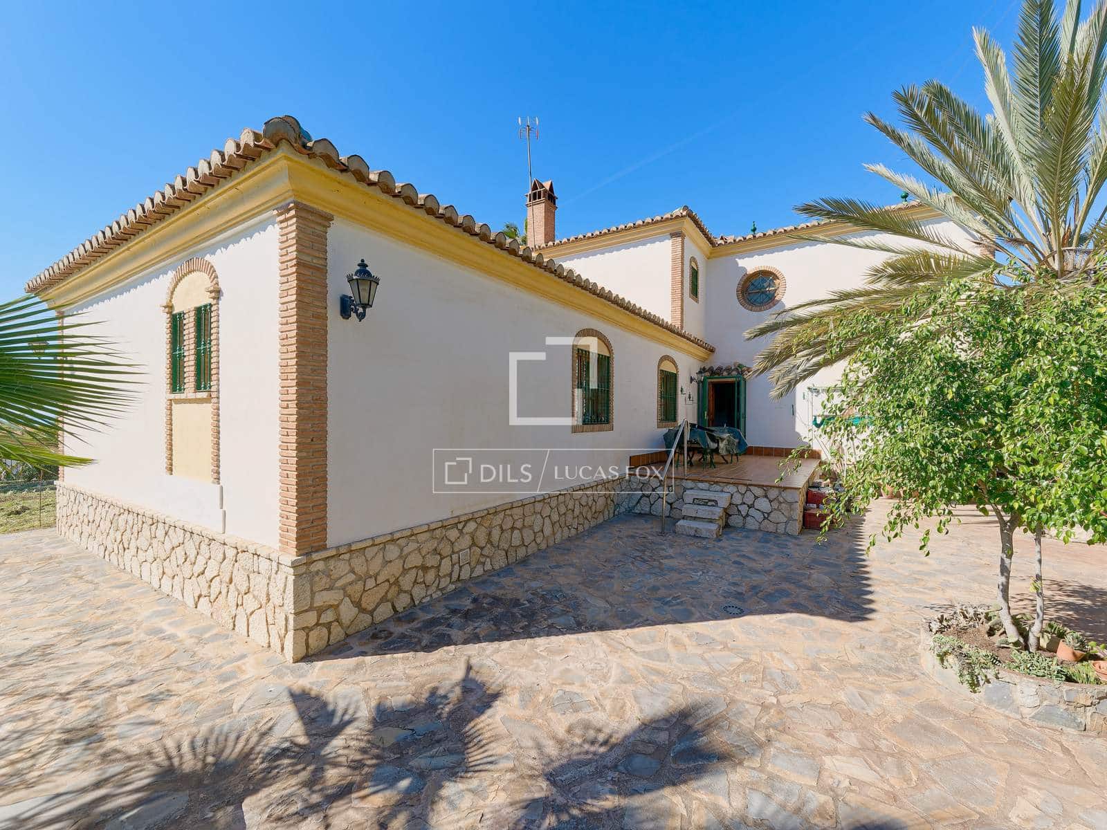 4 chambre Villa/Maison à vendre à La Cala del Moral avec garage - 1 600 000 € (Ref: 9694401)