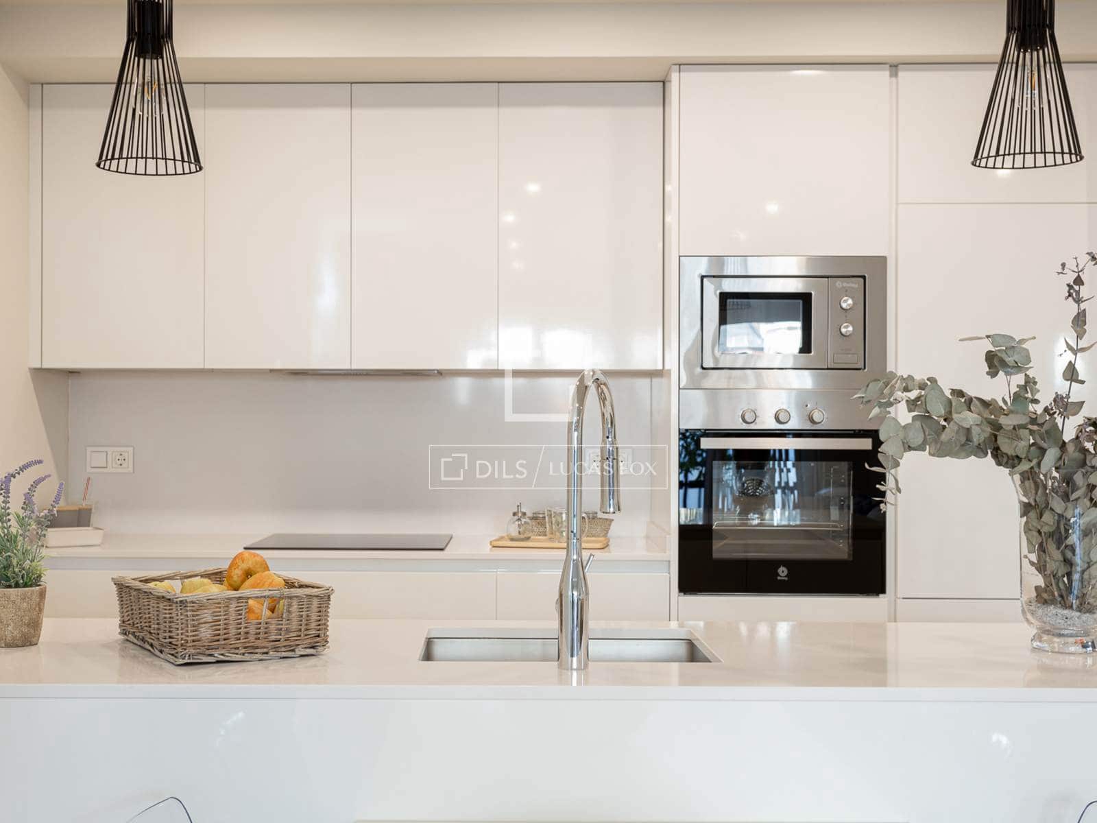 3 soverom Leilighet til salgs i Barcelona by med garasje - € 540 000 (Ref: 9696736)