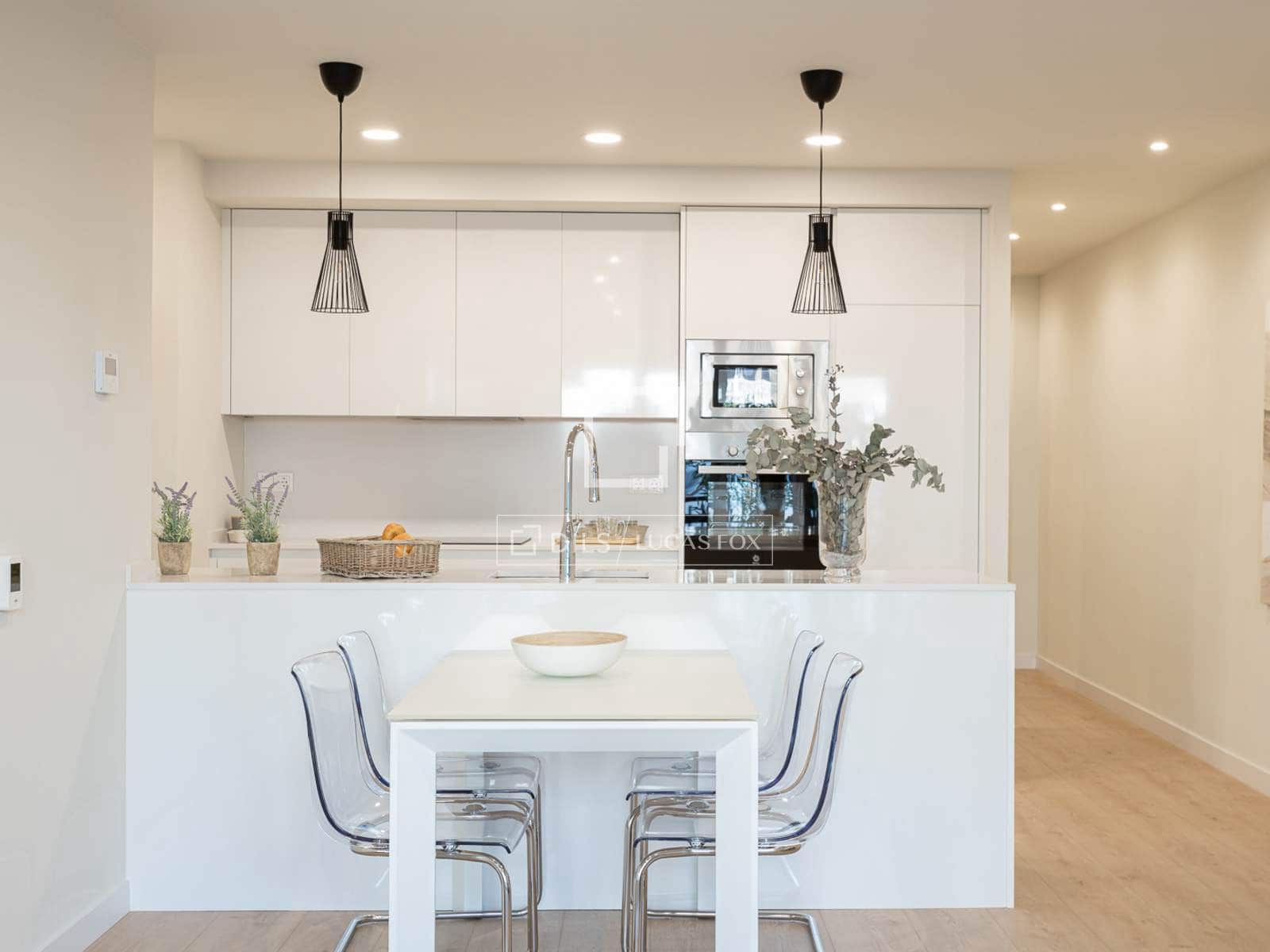 3 soverom Leilighet til salgs i Barcelona by med garasje - € 540 000 (Ref: 9696736)