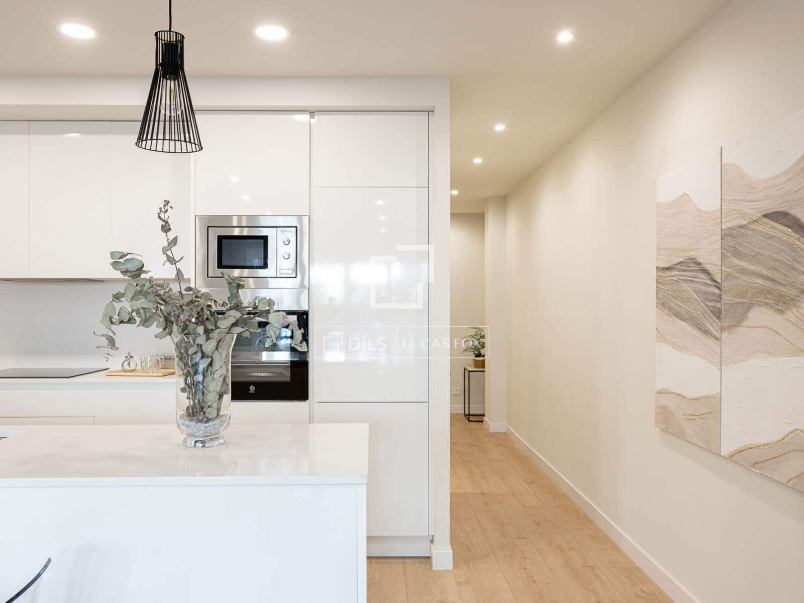 3 soverom Leilighet til salgs i Barcelona by med garasje - € 540 000 (Ref: 9696736)