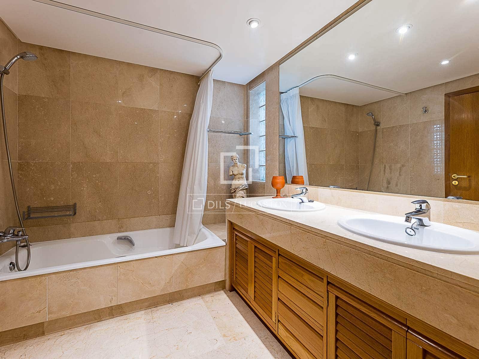 4 soveværelse Lejlighed til salg i Cas Catala med swimmingpool garage - € 1.350.000 (Ref: 9696737)