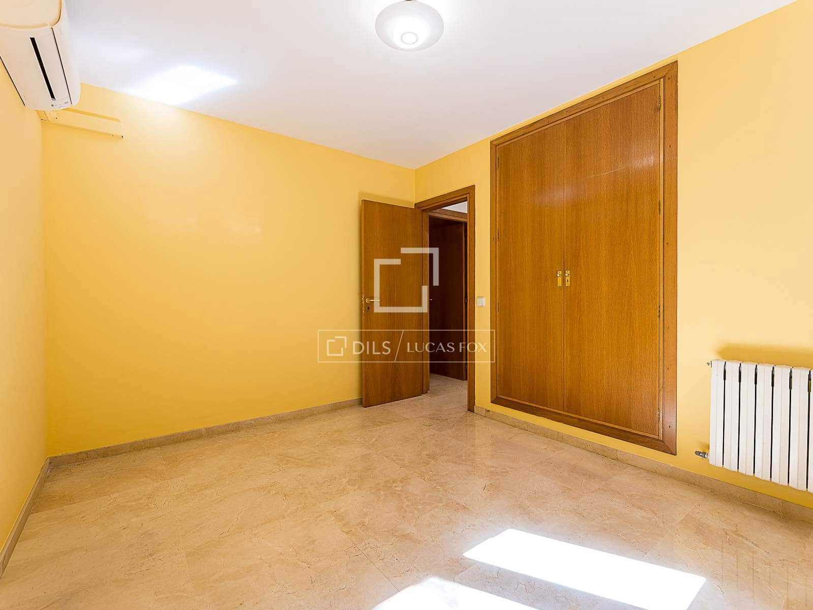 4 quarto Apartamento para venda em Cas Catala com piscina garagem - 1 350 000 € (Ref: 9696737)