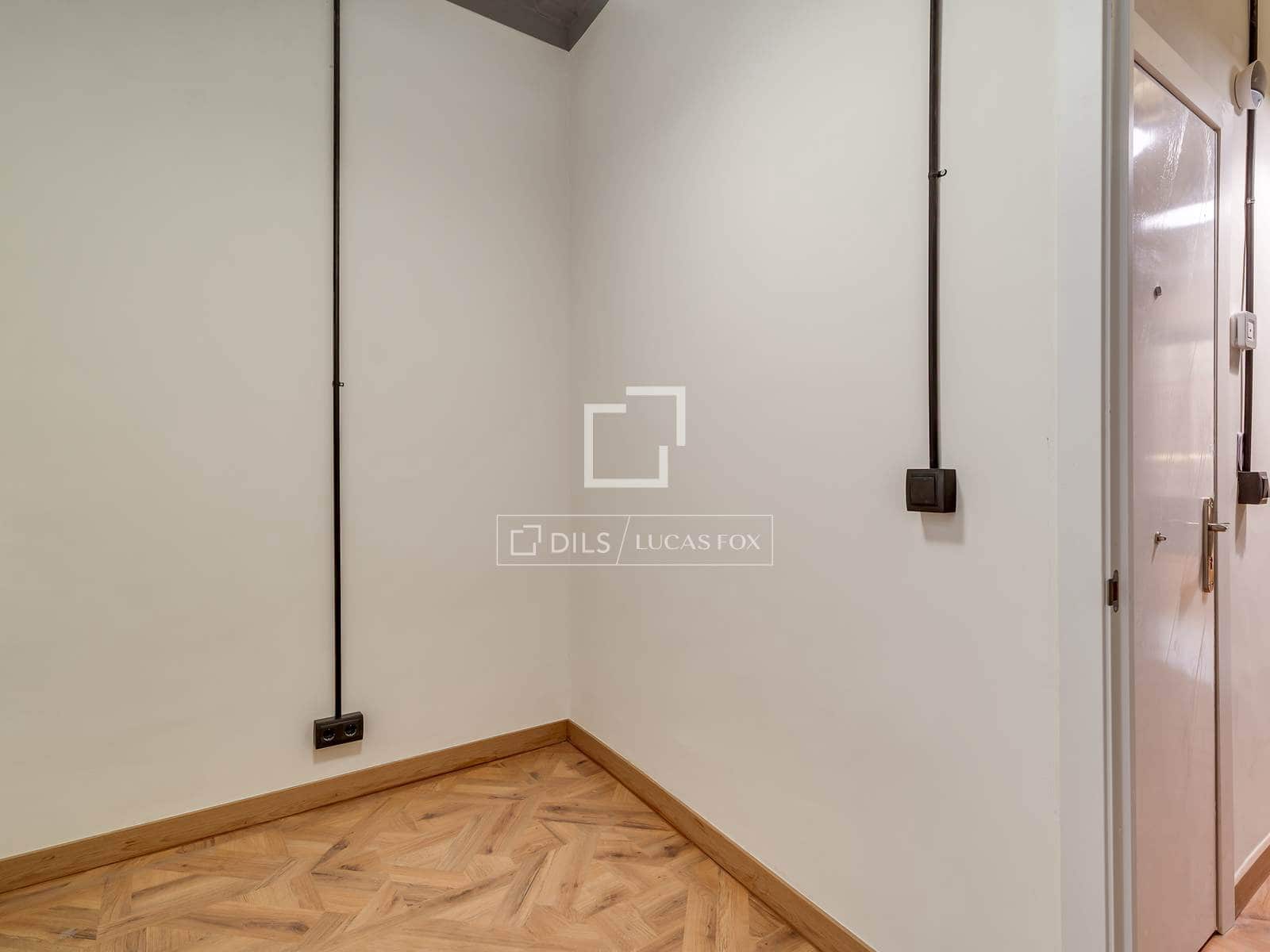 3 bedroom Apartment for sale in Barcelona city - € 590,000 (Ref: 9696864)