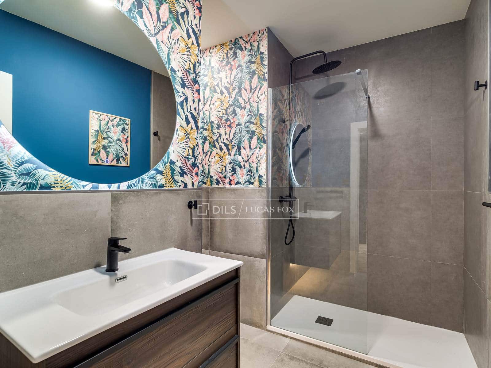 3 bedroom Apartment for sale in Barcelona city - € 590,000 (Ref: 9696864)