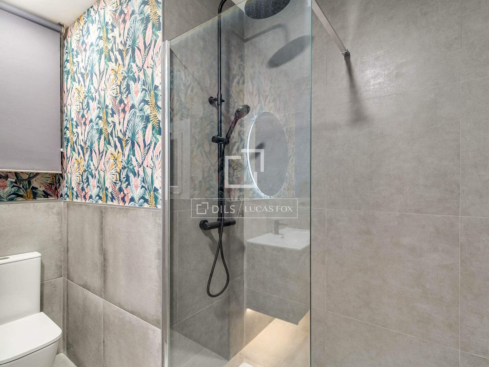 3 bedroom Apartment for sale in Barcelona city - € 590,000 (Ref: 9696864)