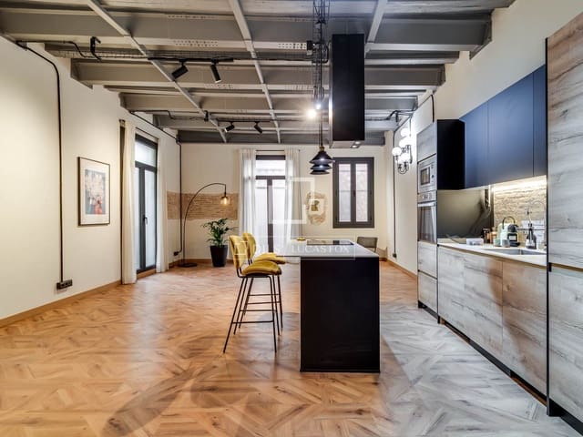 3 bedroom Apartment for sale in Barcelona city - € 590,000 (Ref: 9696864)