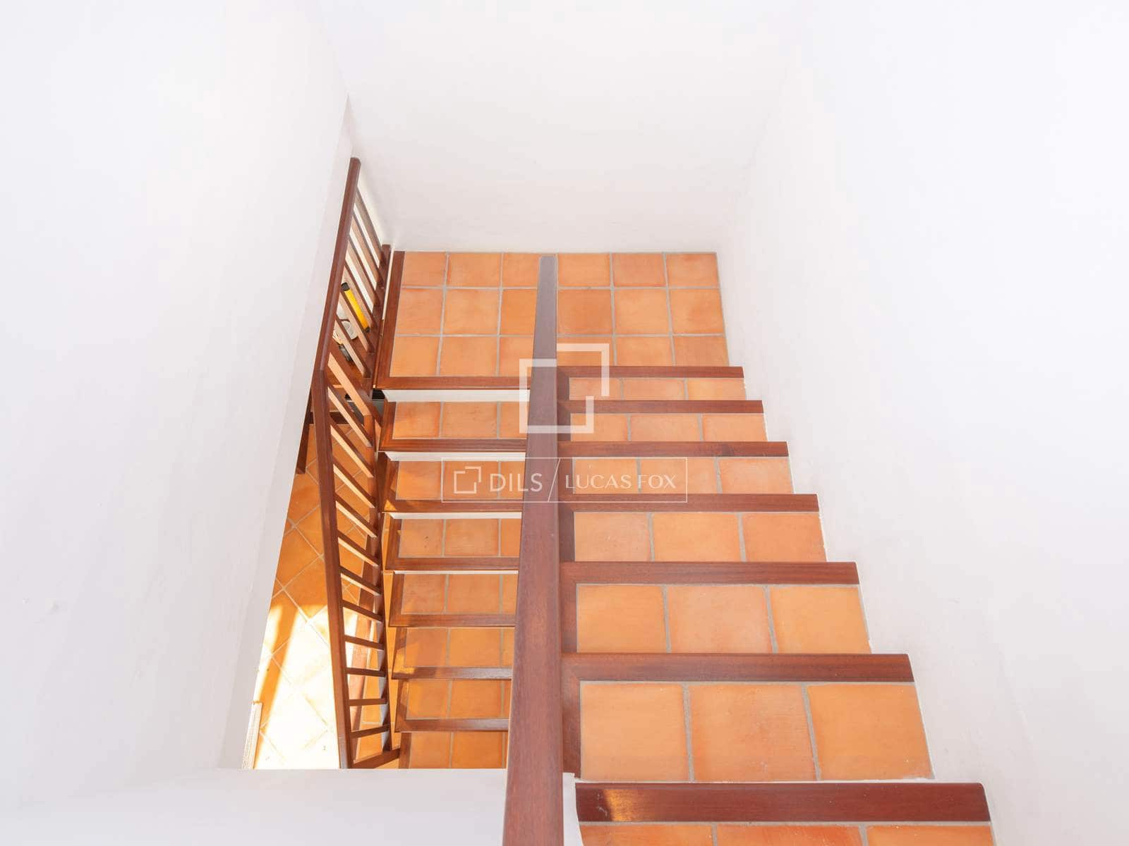 5 bedroom Villa for sale in Nuestra Senora de Jesus with pool garage - € 8,200,000 (Ref: 9696867)