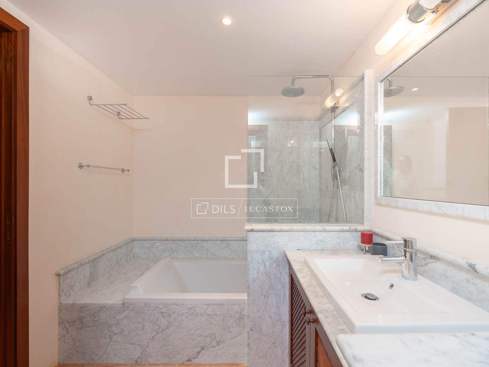 5 bedroom Villa for sale in Nuestra Senora de Jesus with pool garage - € 8,200,000 (Ref: 9696867)