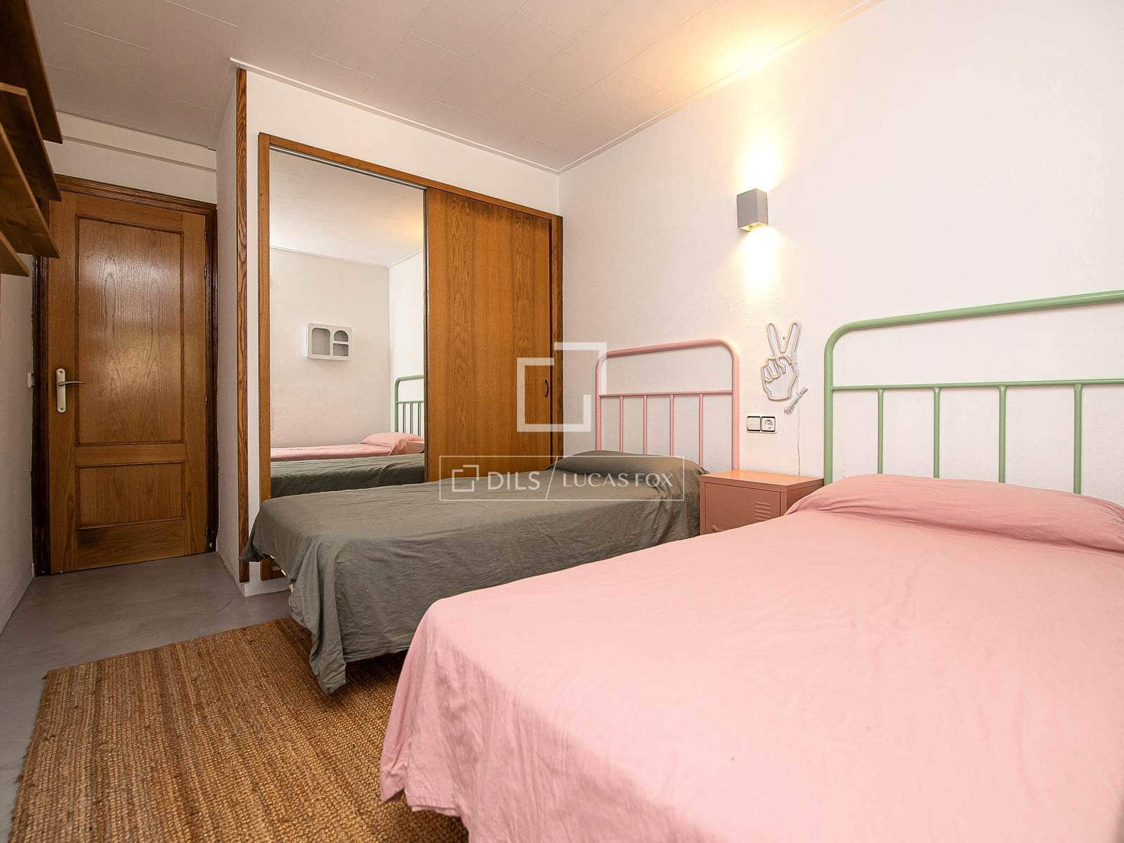 3 bedroom Apartment for sale in Platja d'Aro - € 325,000 (Ref: 9696870)