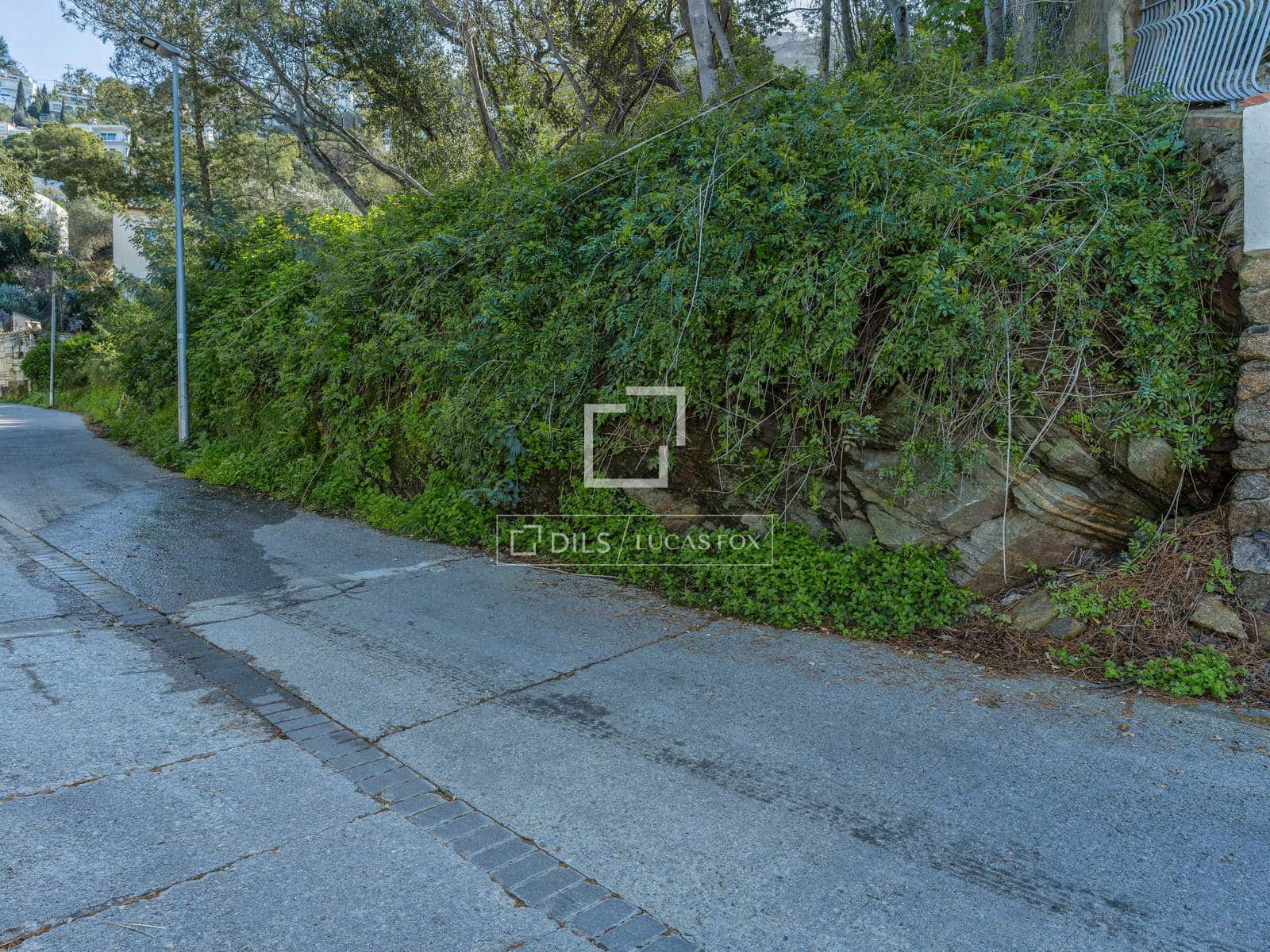 Building Plot for sale in Roses - € 440,000 (Ref: 9697749)