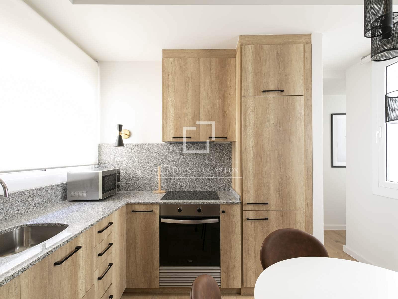 Apartamento de 2 habitaciones en Barcelona ciudad en venta - 412.000 € (Ref: 9697753)